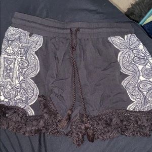 Mossimo flowy shorts